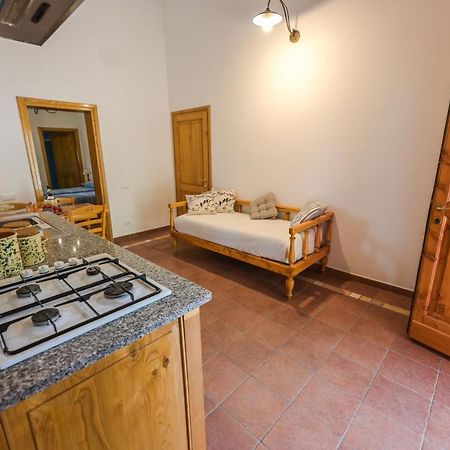 Agriturismo Poggio Al Pino Montelupo Fiorentino Exterior foto